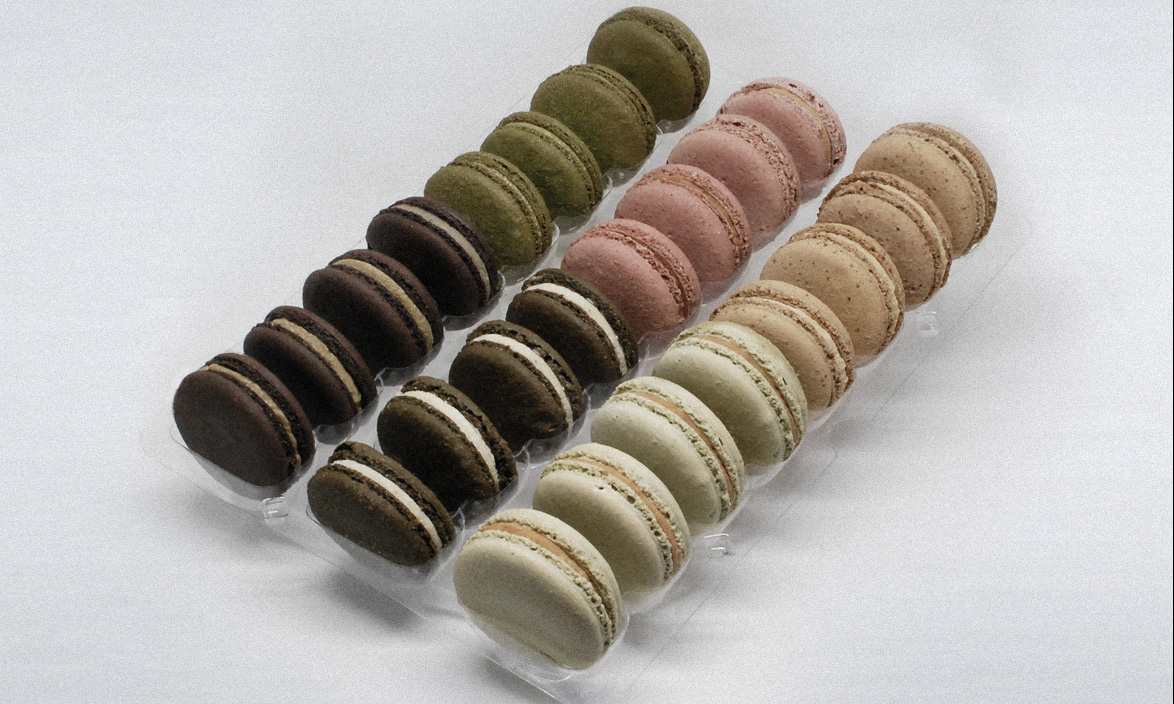 24 Piece Macaron Party Tray